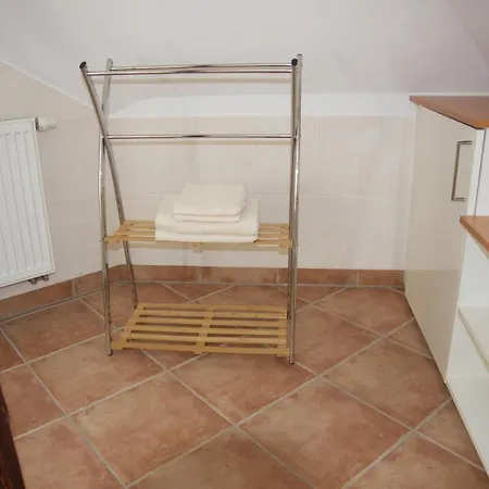 Traumzeit Mit Balkon In Vorstadtvilla Δρέσδη